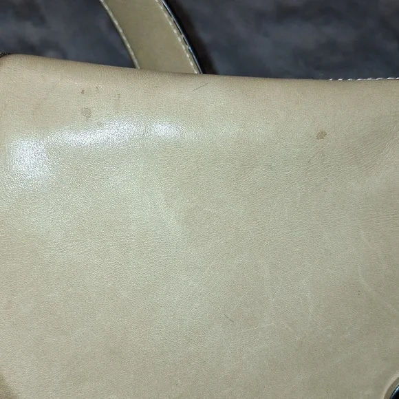 COACH VINTAGE LEGACY TAN SHOULDER CROSSBODY BAG C1069-F15170 - Picture 5 of 16